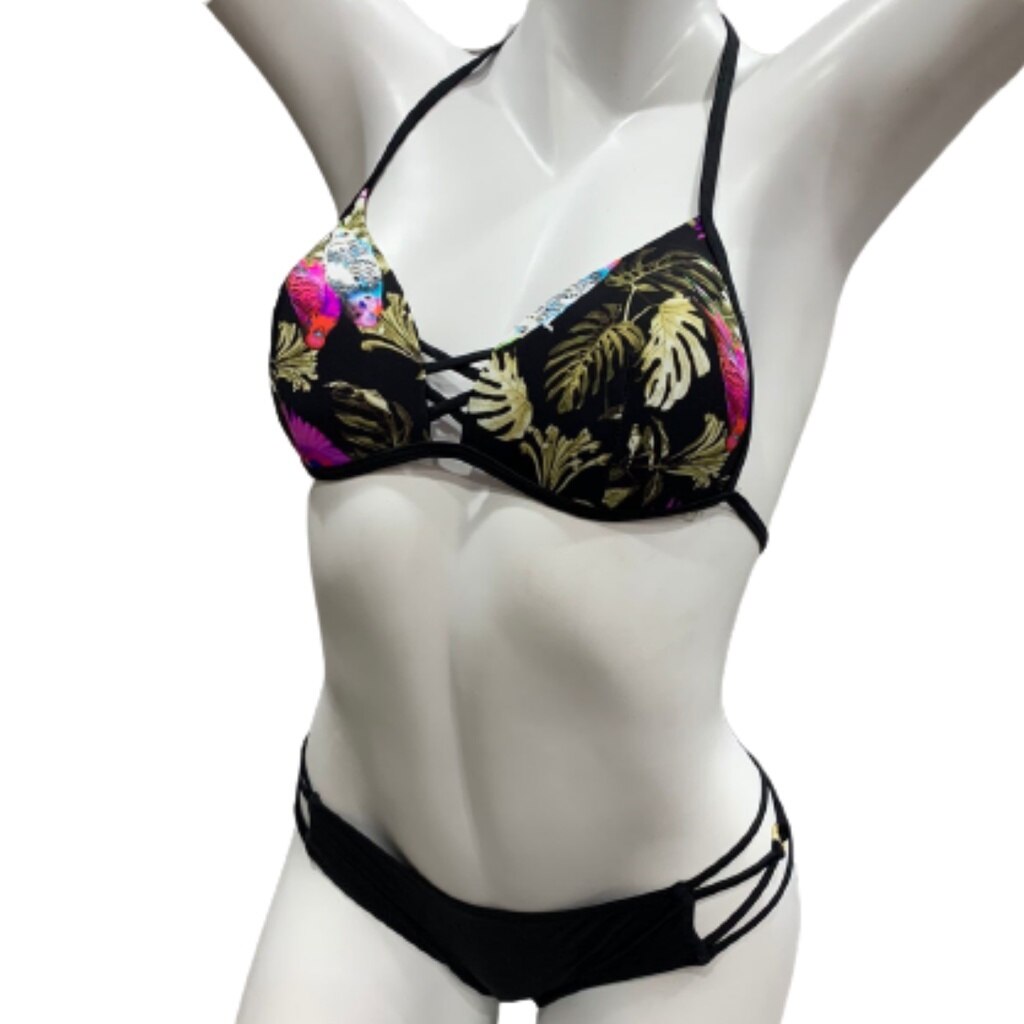 Biqu-ni-Top-Bojo-Resistente-Estampado-Floral-Moderno-Detalhes-Cruzados-Calcinha-Moderna-Moda-Praia-5