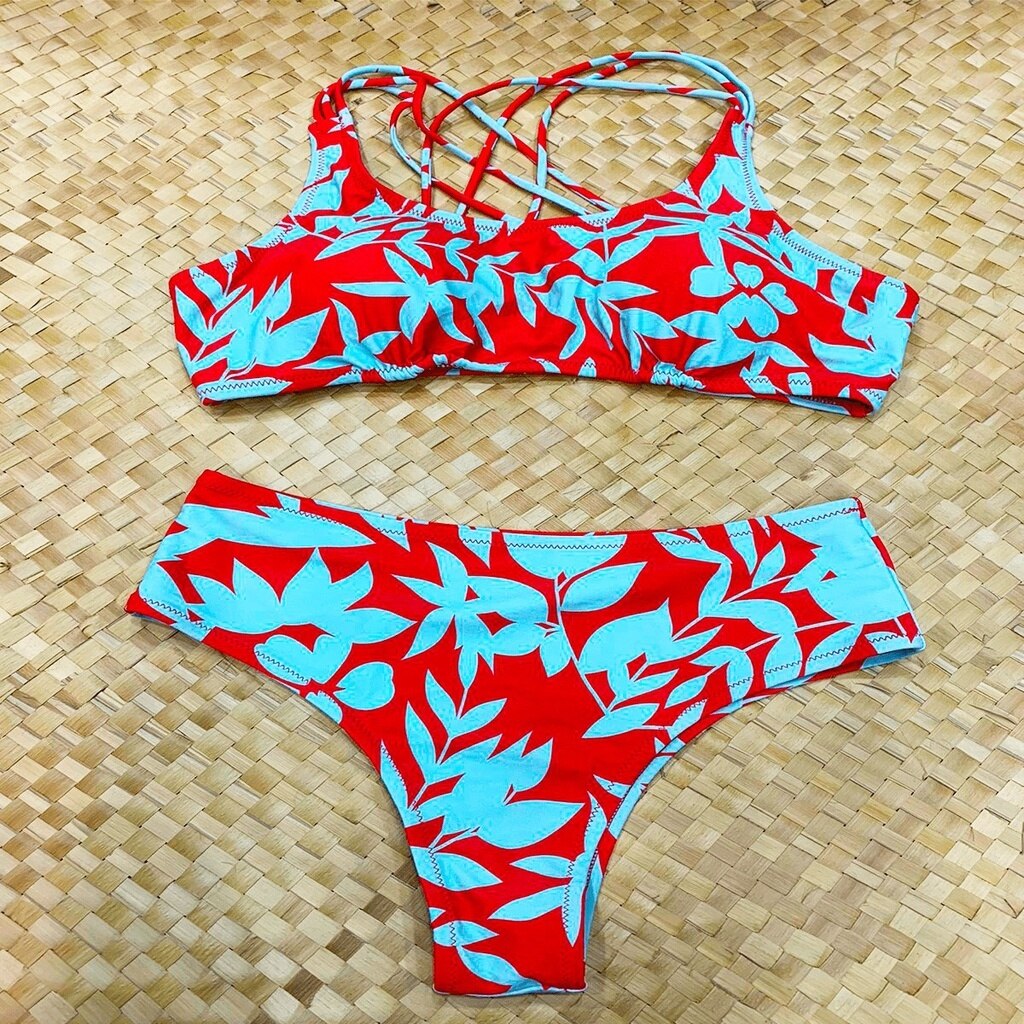 Biquini-floral-topo-cortado-calcinha-cal-as-quentes-moda-praia-retro-ver-o-2