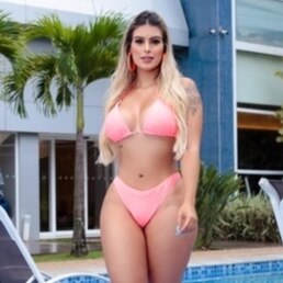 Jogo-de-biqu-ni-3-pe-as-cortininha-c-bojo-conjunto-acompanha-2-calcinhas-fio-dental-4