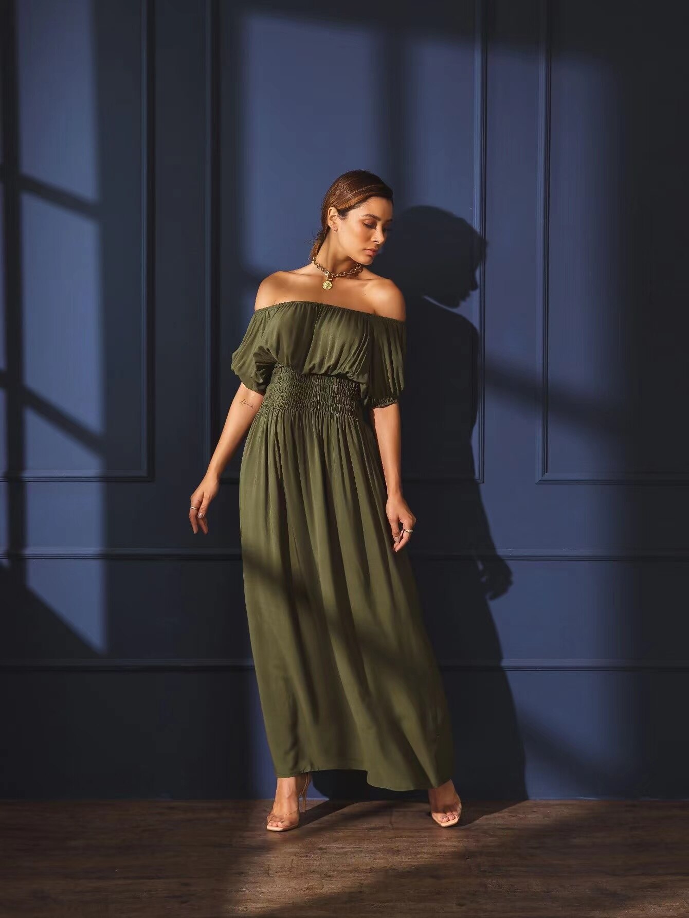 Vestido-Longo-Lastex-na-Cintura-Manga-Curta-Ciganinha-5