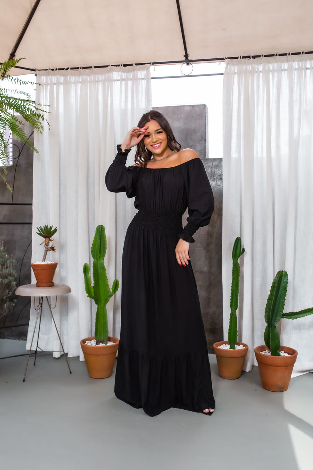 Vestido-longo-luxo-ombro-manga-longa-viscolinho-3